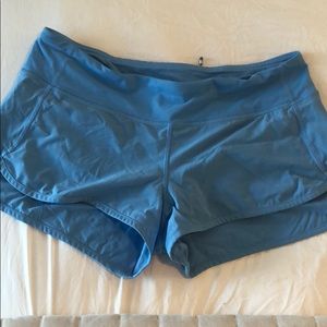 Lululemon Speed Short. Size 8. Light blue.